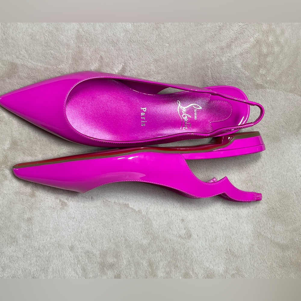 Christian Louboutin HOT CHICKITA FLATS - Picture 2 of 5